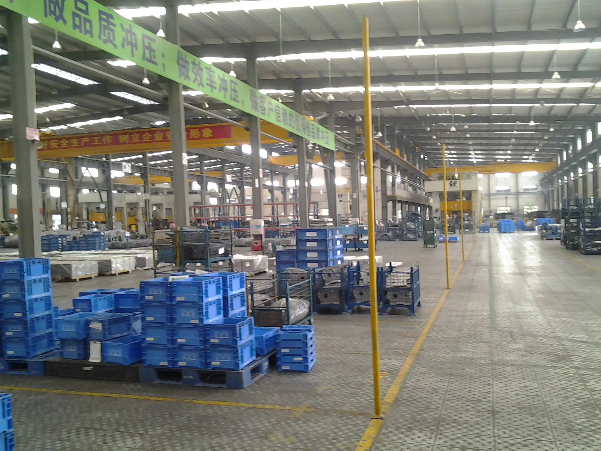 设计、制造汽车覆盖件和骨架件模具、检具、焊接夹具以及冲压件产品为主